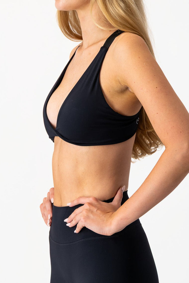 Core Aria Crop | Black