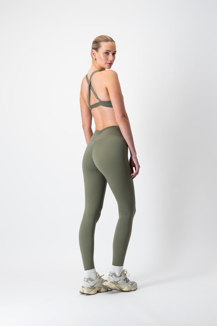 Form Aria Crop | Khaki Green