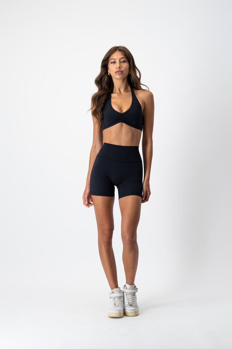 Cloudform 5" Scrunch Shorts | Black