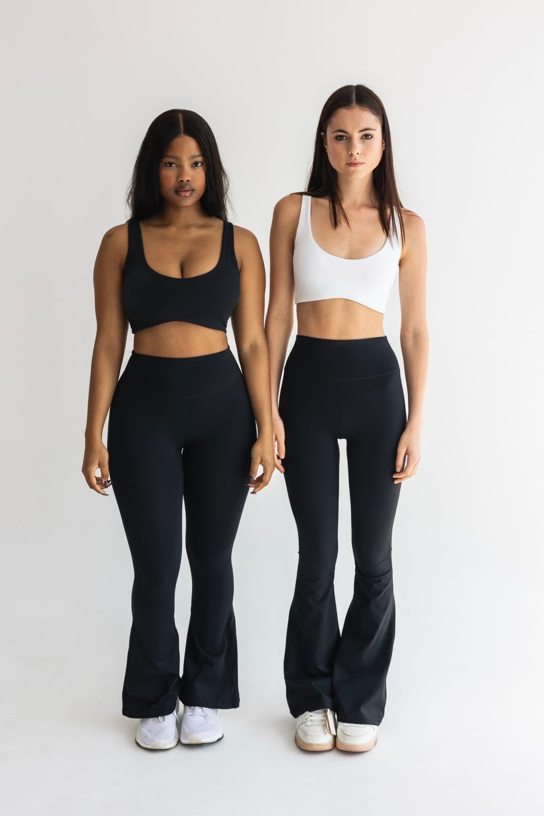 CORE 28" FLARE LEGGINGS