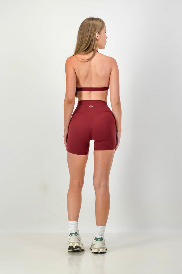 Form 5" Crossover Invisible Scrunch Shorts | Black Cherry