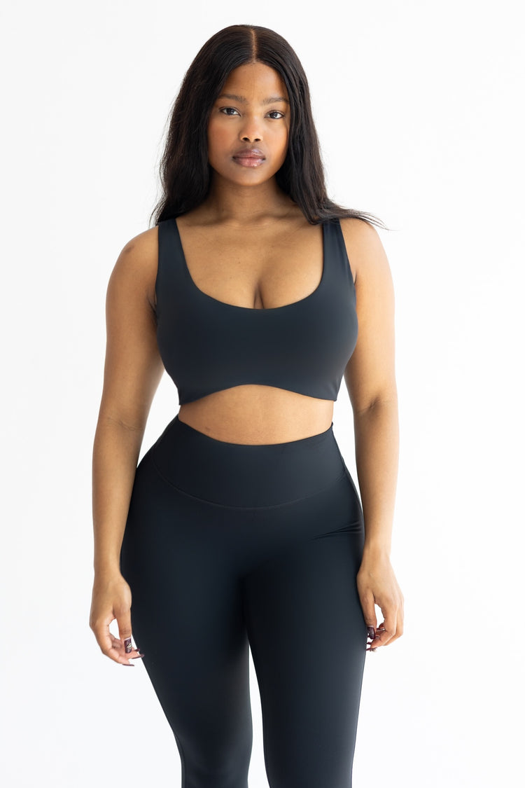 Core Mia Open Back Crop | Black
