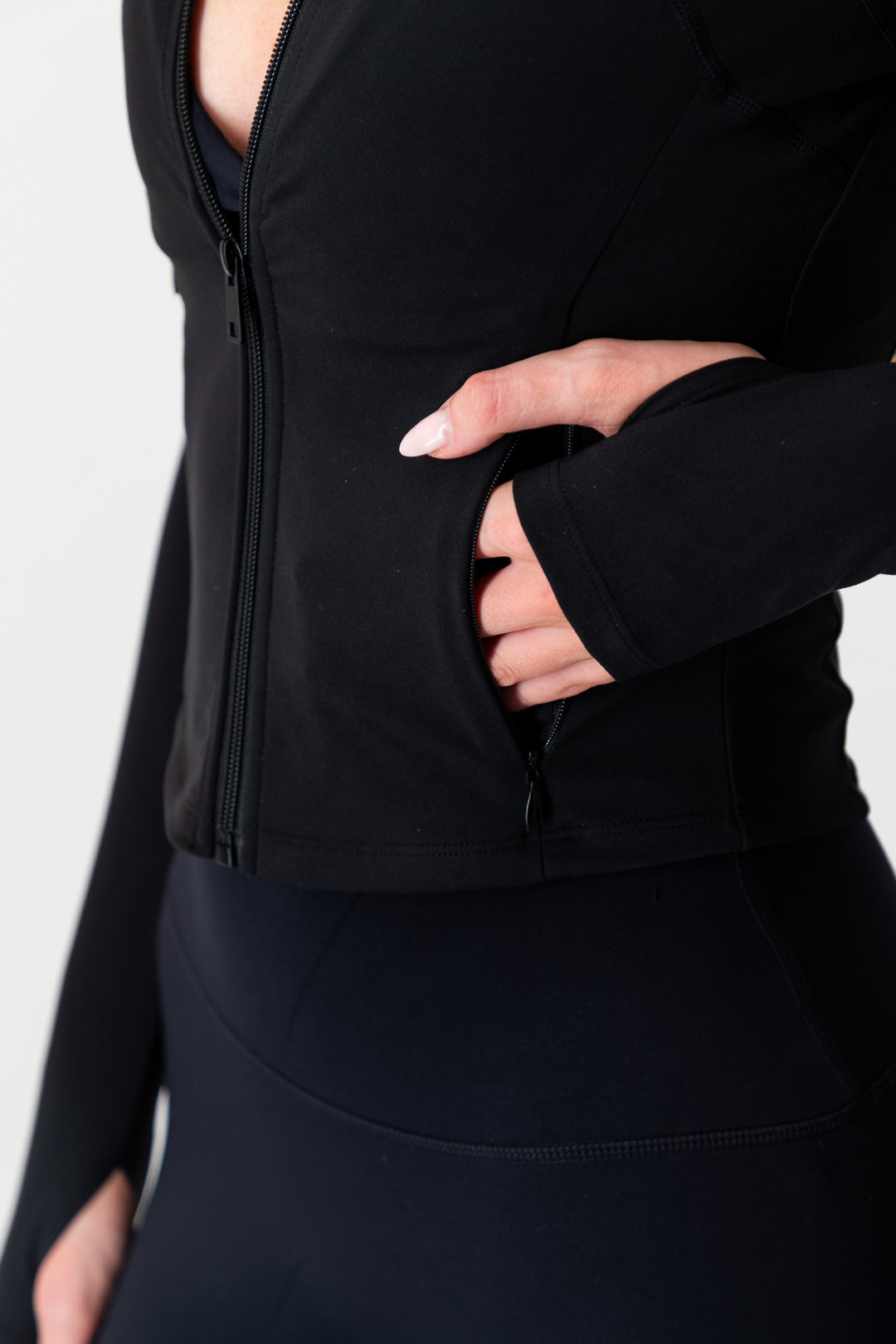 Form Longline Zip Up Jacket- Black