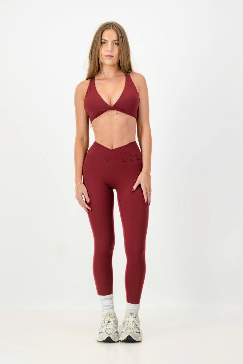 Form Crossover Invisible Scrunch Leggings | Black Cherry
